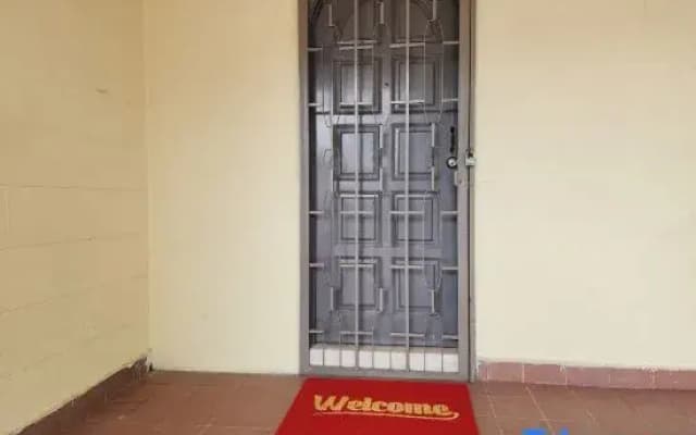 Damansara Jaya Petaling Jaya 2 Storey Landed House for 15 Pax - photo 5