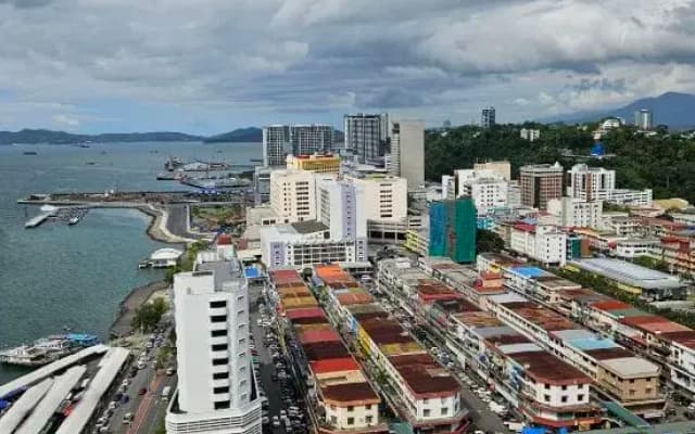 Grace Suite @ The Shore Kota Kinabalu - photo 5