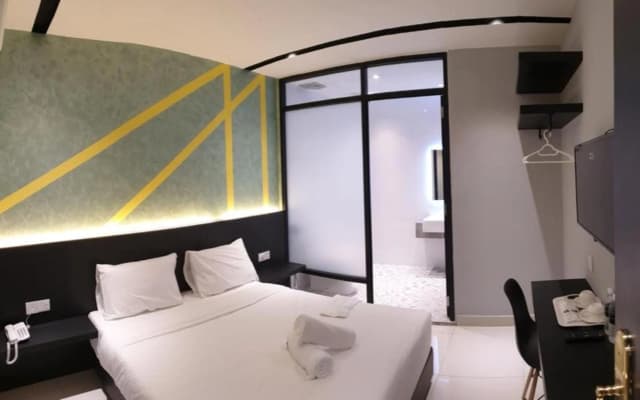 Suite Dreamz Hotel Banting - photo 5