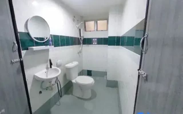 13pax Glory Executive Suite 3R3B, DOORSTEP BEACH, POOL, BBQ, WIFI, 50"TV - photo 2