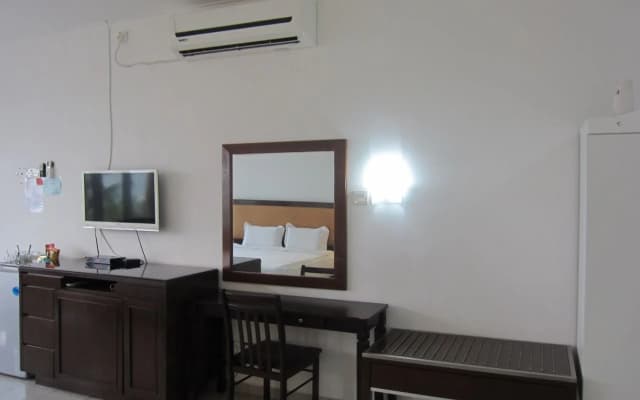 Labu Labi Residence - photo 4