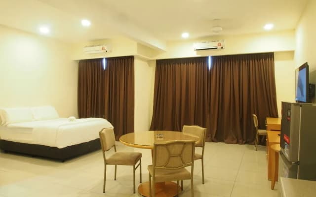 Premier Times International Hotel - photo 3