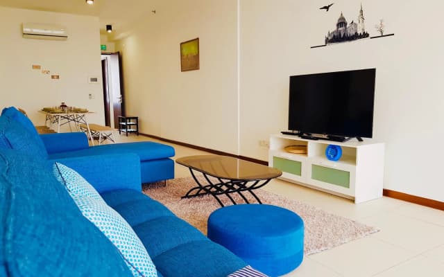 Seaview 3Bedroom Family Suite for 8p with Balcony - photo 3