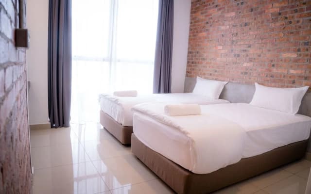 Bizz Hotel - photo 2