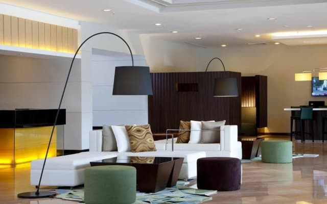 AC Hotel by Marriott Kuantan - photo 2
