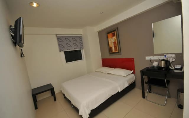 M Design Hotel at Pandan Indah - photo 4