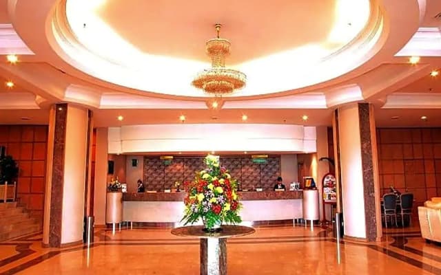 Dynasty Hotel - photo 2