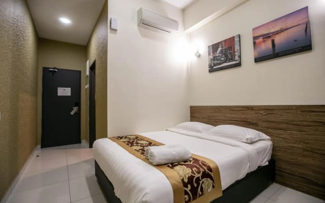 Capital O 89647 Atta Hotel - photo 4