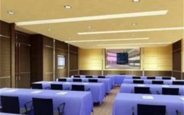 Novotel Kota Kinabalu 1Borneo - photo 5