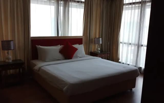 Falcon Apartment At Times Square - photo 3