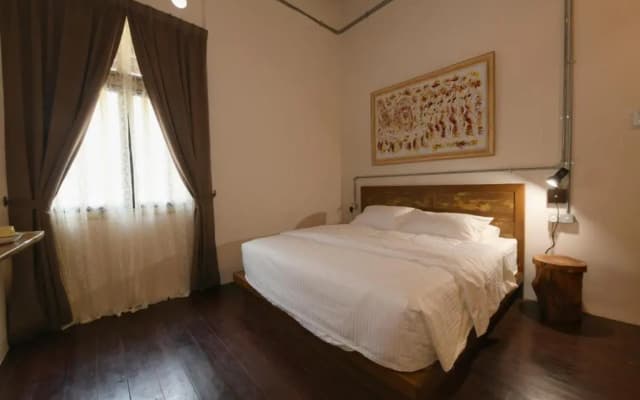 38PC Boutique Hotel - photo 3