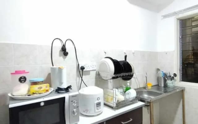 Homestay Ainis Guest House - photo 5