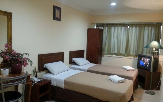 Mayview Glory Hotel - photo 4