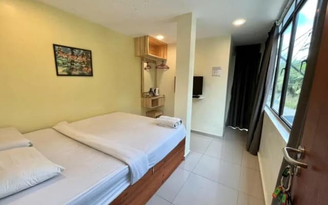 Adam Hotel - photo 4