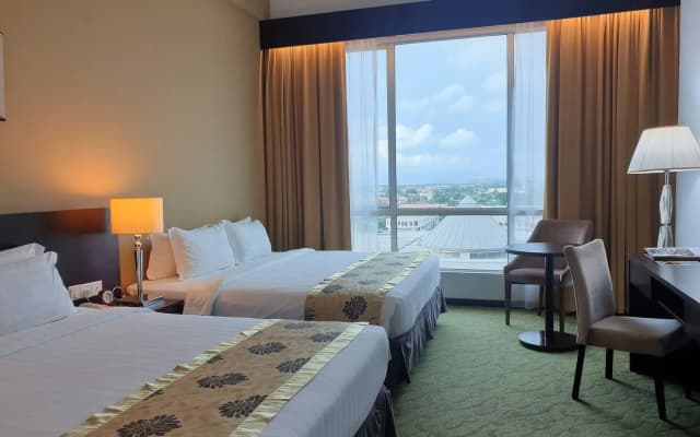 Pan Borneo Hotel Kota Kinabalu - photo 4