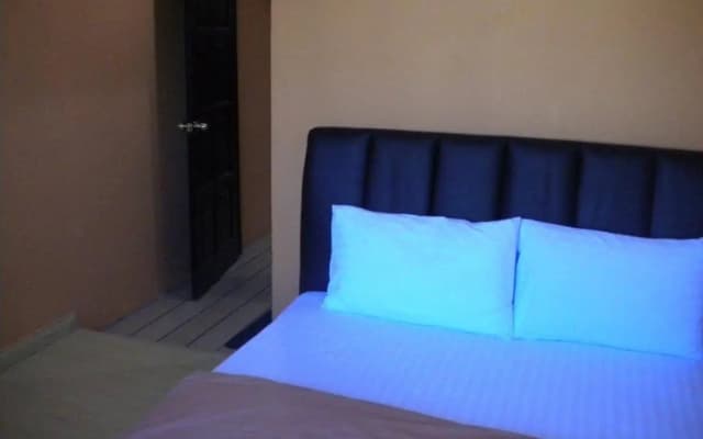 Hotel Fifteen Avenue Inn - photo 3