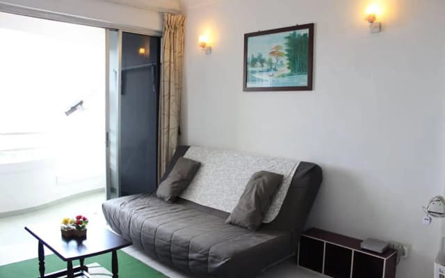 N-Park Homestay - photo 2