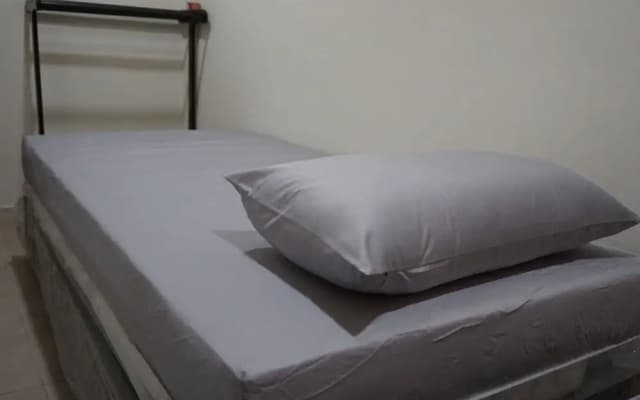 Sakura Bandar Semariang Guest House - photo 2