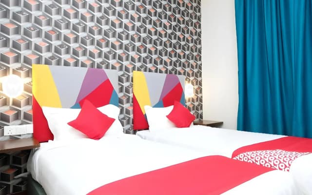 W Hotel Cemerlang - photo 4