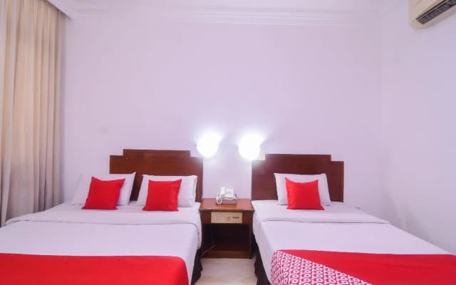 OYO 11342 Liwah Hotel - photo 4