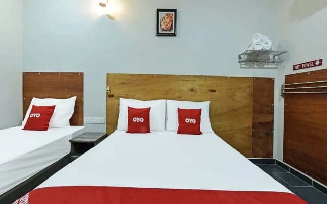Super OYO Capital O 90687 Rs Hotel - photo 5