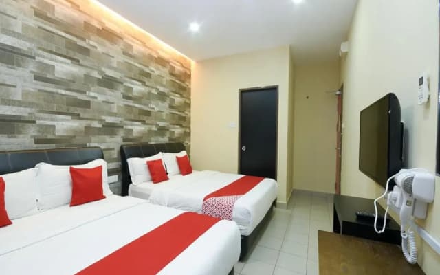 Hotel O Ys Inn - photo 4