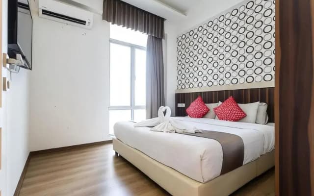 E-Red Hotel Melaka - photo 3