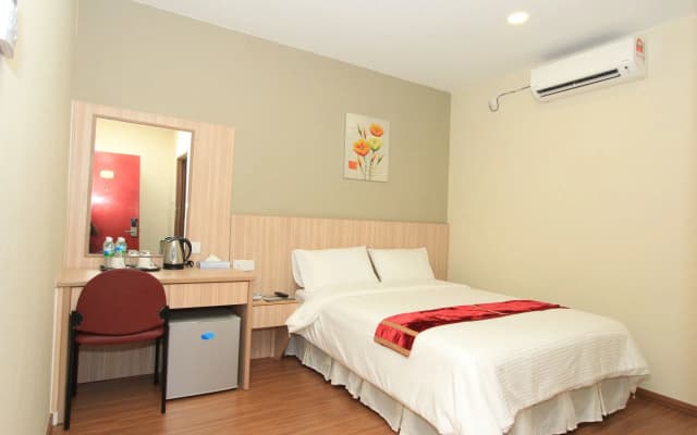 Veer Hotel - photo 4