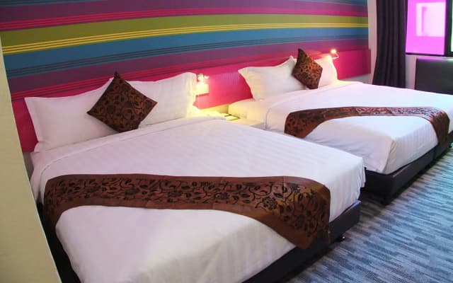 Baguss Hotel and Serviced Apartment - photo 4