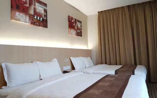 DeHome Boutique Hotel - photo 4