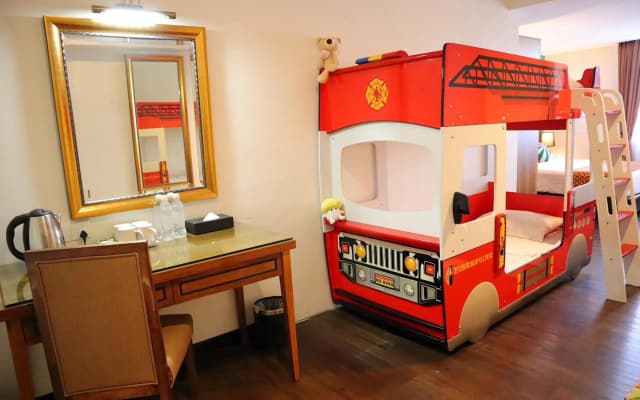 Armenian Street Heritage Hotel - photo 4