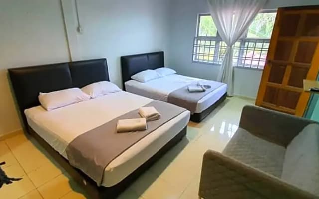OYO 90116 Fbs Inn Hotel - photo 5