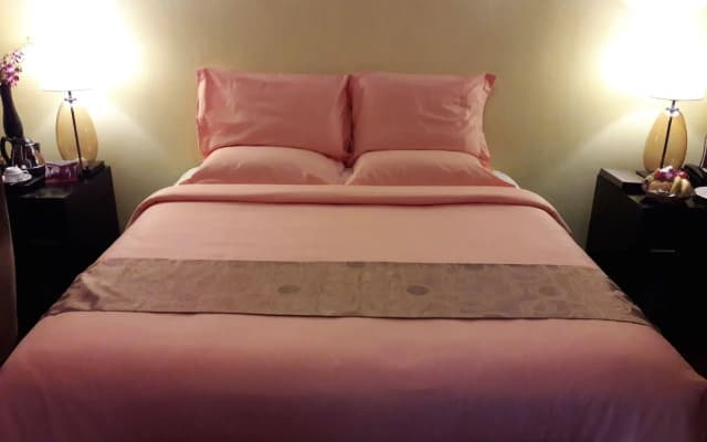 Shah's Beach Resort - photo 4