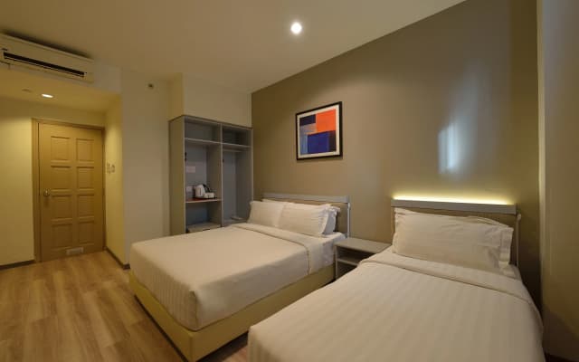Abell Hotel Kuching - photo 4
