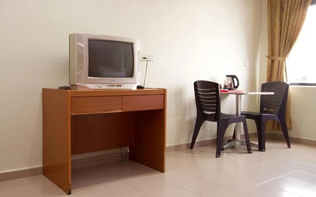 Lotus Hotel Johor Bahru - photo 2
