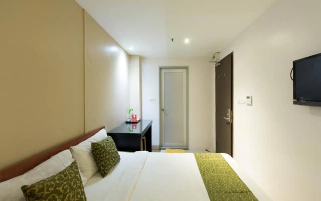 OYO Rooms Jalan Pahang KPJ Hospital - photo 2