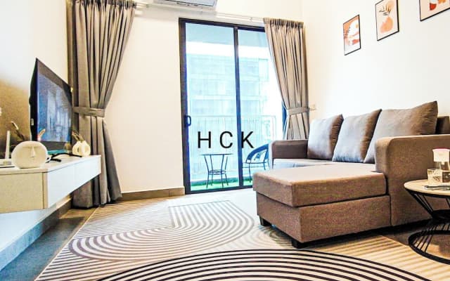 Mall Suite at Sunsuria Forum by HCK - photo 4