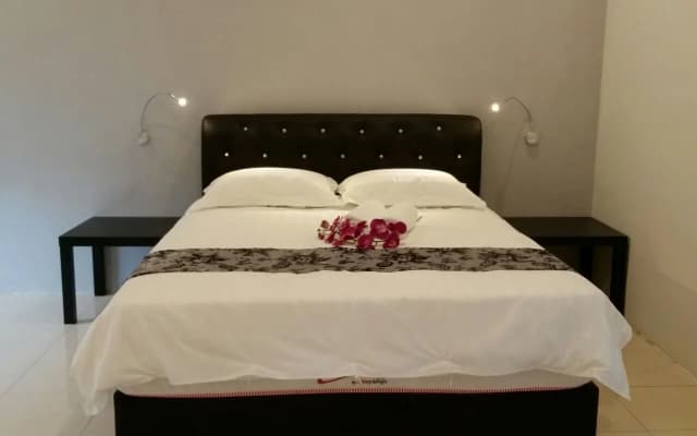 Kemaman Resthouse - photo 3