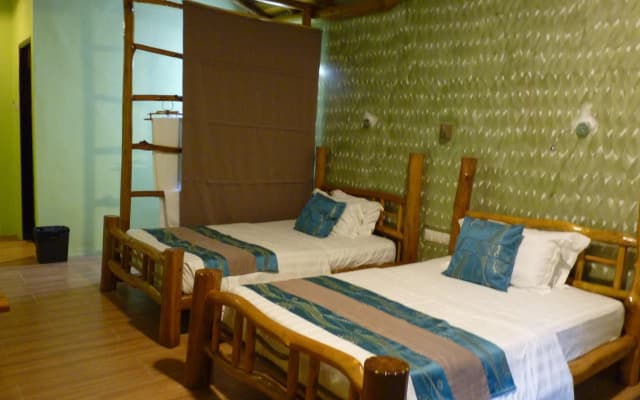 Borneo Tropical Rainforest Resort - photo 2