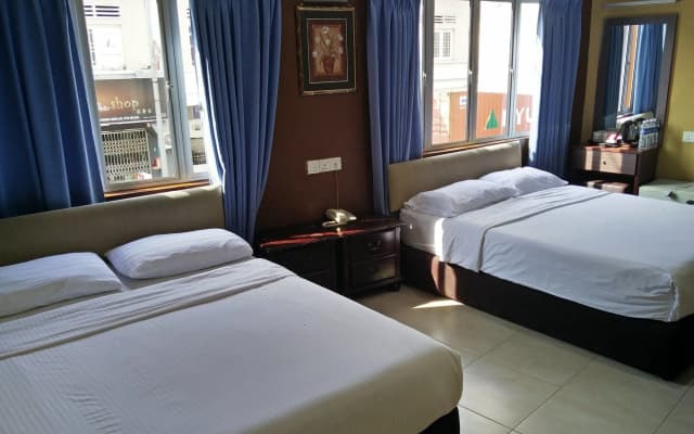 CK Hotel - photo 3