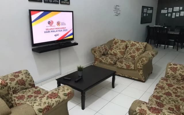 OYO Home 90359 Homestay Bandar Putra 2 - photo 3