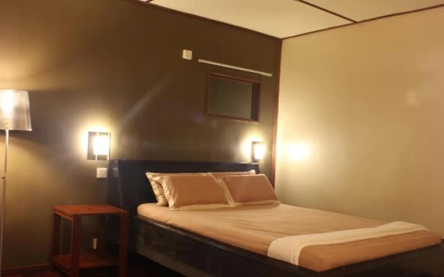 The Last Frontier Boutique Resort - photo 4
