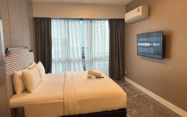 Platinum Suites Tower 2 KLCC - photo 4