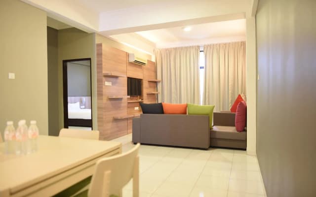Lumut Waterfront Apartment - photo 4