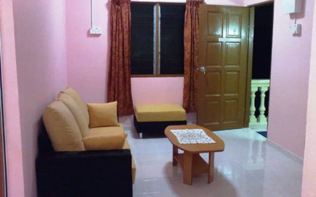 Homestay Sri Warisan - photo 4