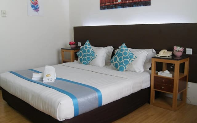 Tang Dynasty Hotel - photo 2