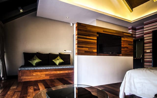 The Ranee Boutique Suites - photo 4