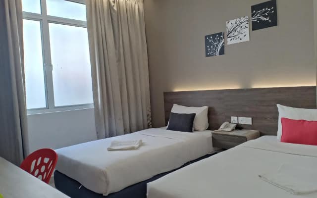 Hotel Alpha - photo 4