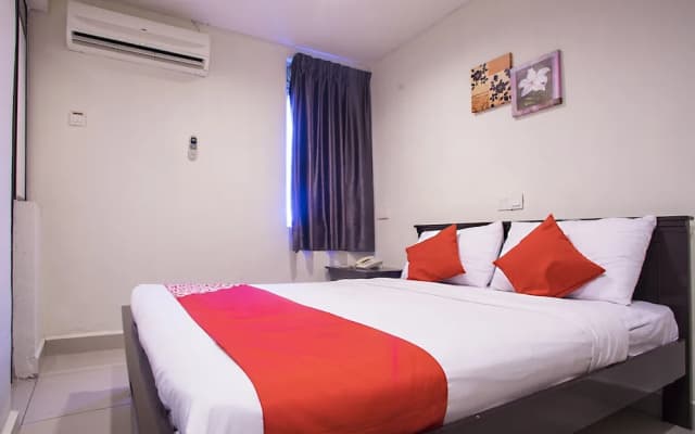 KK Hotel Kajang by OYO - photo 3