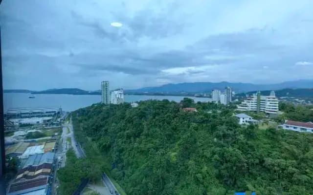 Jesselton Quay Area KK City New Modern by WJ Homestay - photo 3